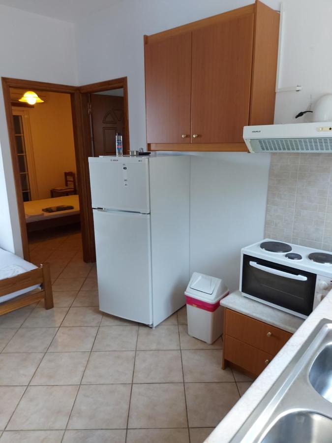 Matina Apartments Tyros Стая снимка