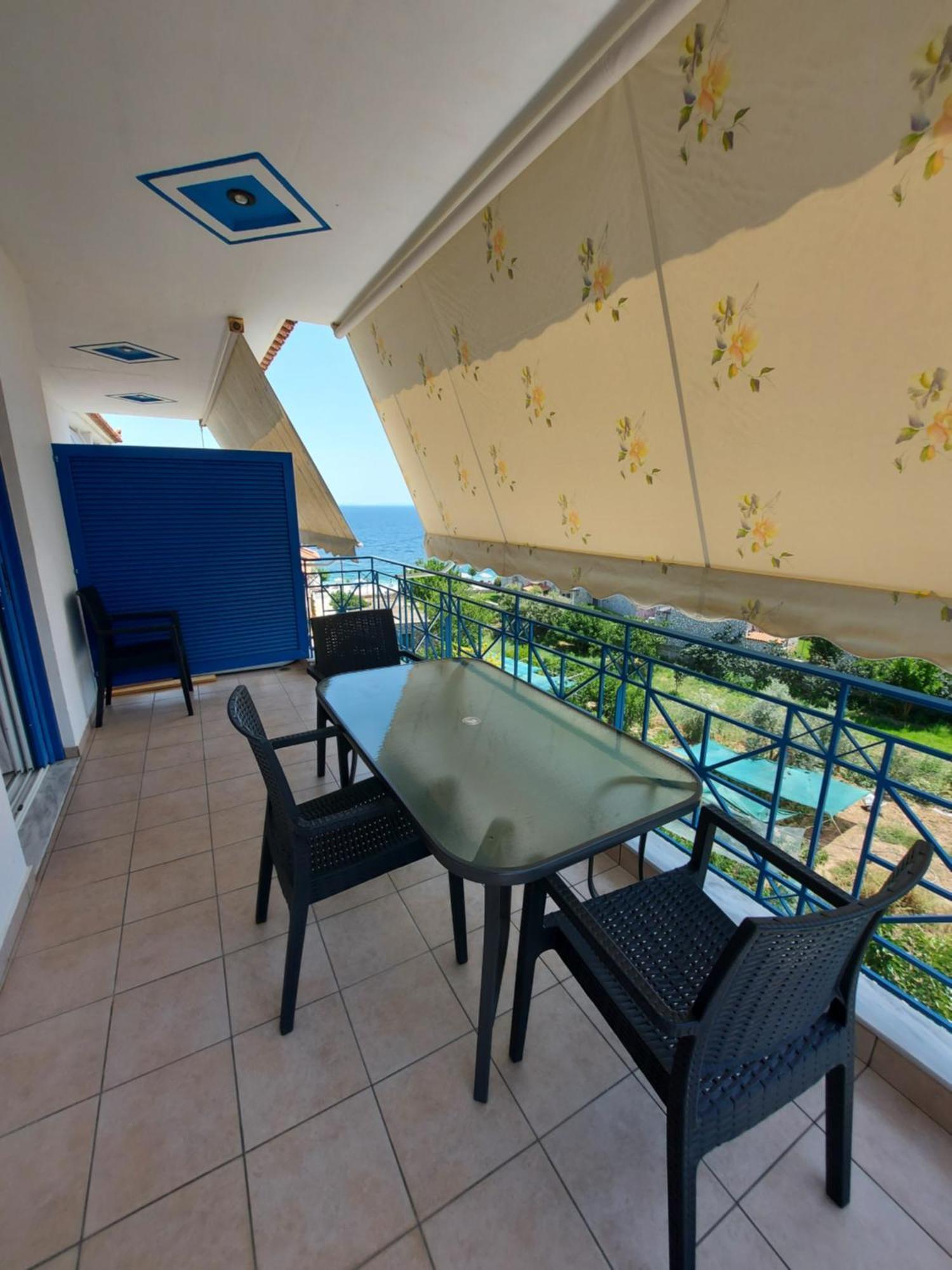Matina Apartments Tyros Стая снимка